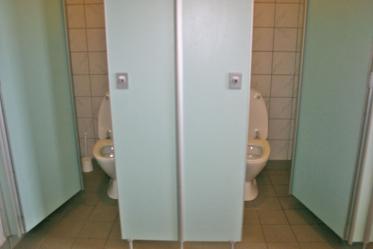 Sanitärraum mit WC