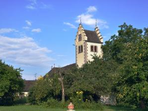Die Pfarrkirche im Ortsteil Urnau